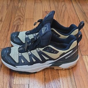 Salomon Men's Black and Tan Athletic Shoes